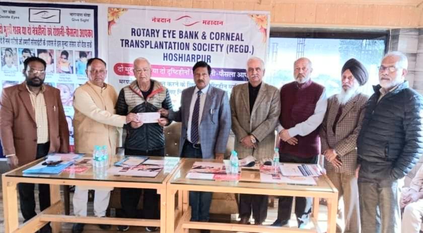 President Sanjeev Arora provided detailed information regarding eye donation and procedure